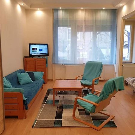 Lara Apartman บูดาเปสต์ ภายนอก รูปภาพ