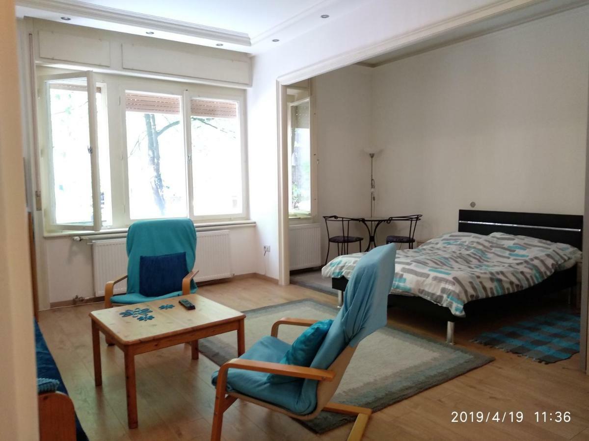 Lara Apartman บูดาเปสต์ ภายนอก รูปภาพ